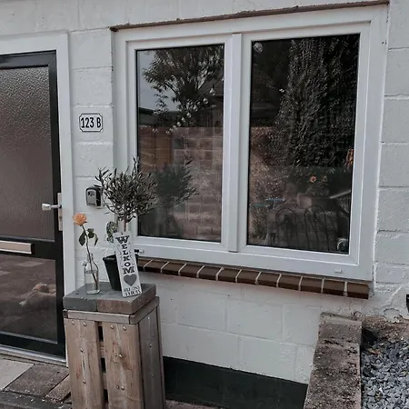 Loods 123 Bed & Kitchen * Landgraaf