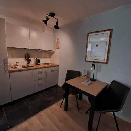 Loods 123 Bed & Kitchen Prázdninový dům Landgraaf
