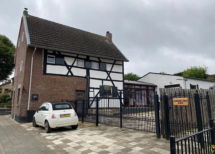 Loods 123 Bed & Kitchen Ландграф