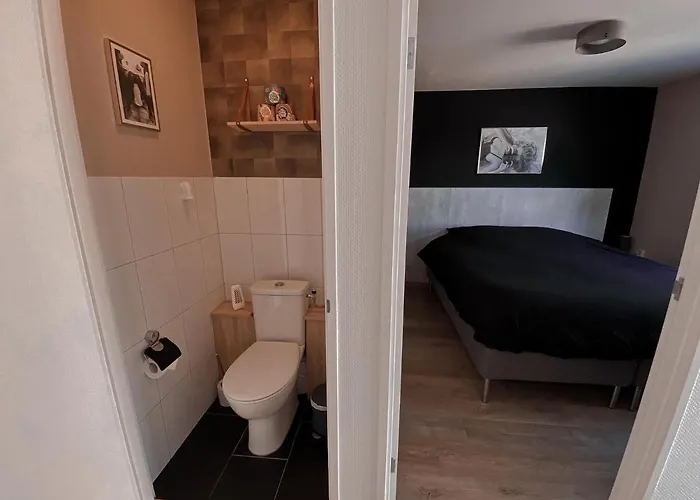 Loods 123 Bed & Kitchen Дом отдыха Ландграф