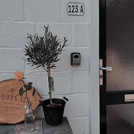 Loods 123 Bed & Kitchen Casa vacanze Landgraaf